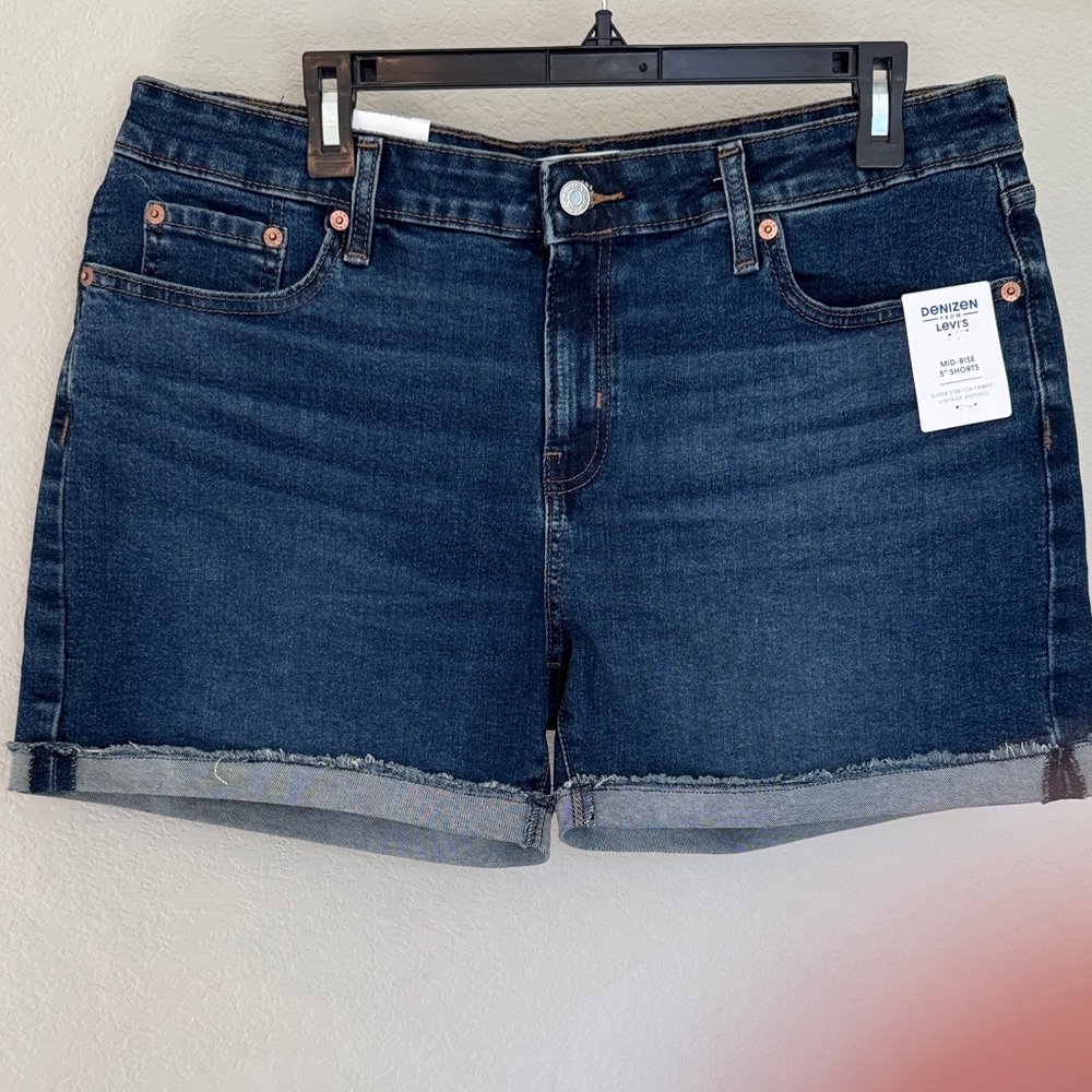 Denizen from Levi's Women's Deep Indigo Jean Shorts